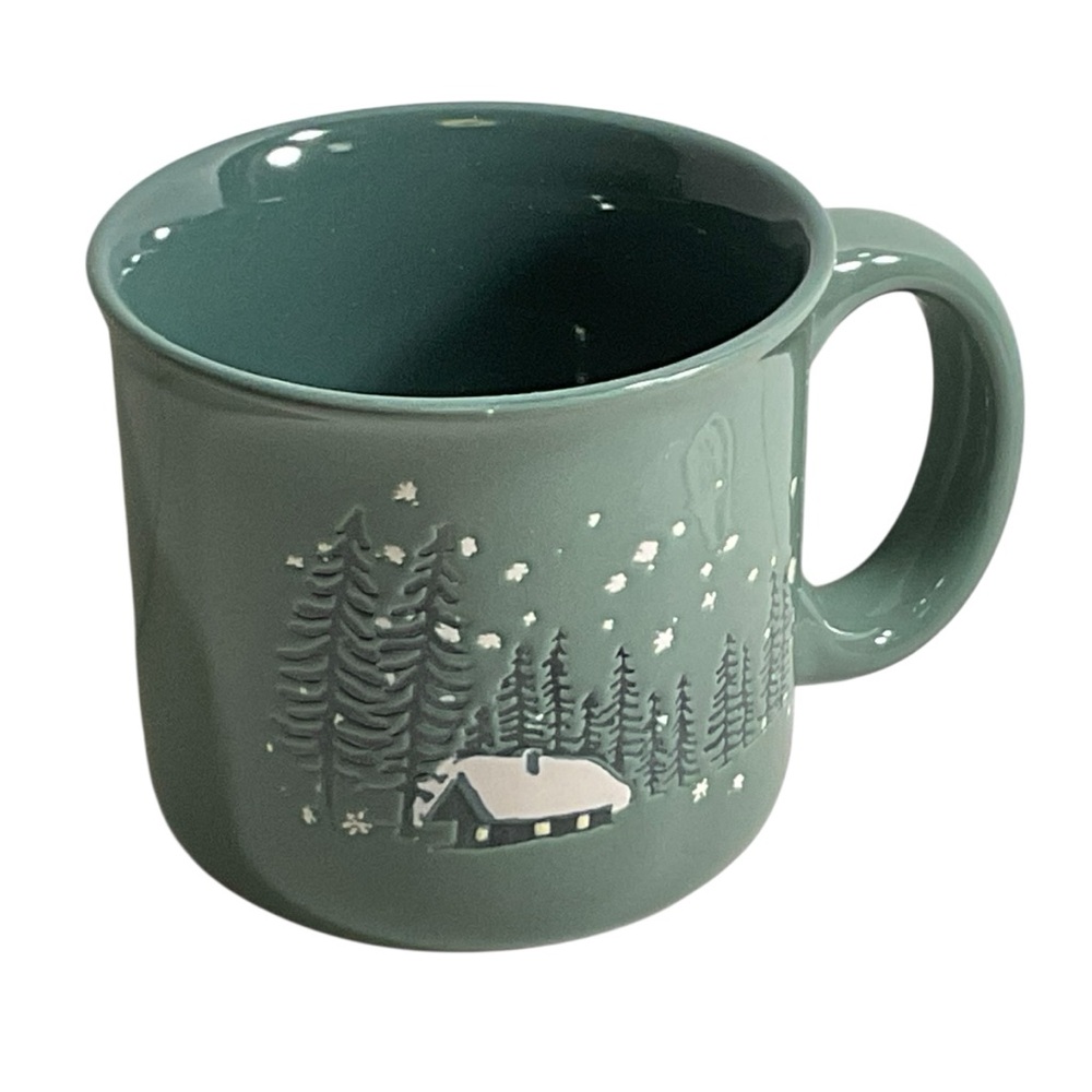 Life is Good mug with snowy winter cabin  scene. NWT - Picture 5 of 6